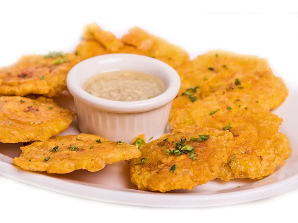 Tostones — Fried green plantains